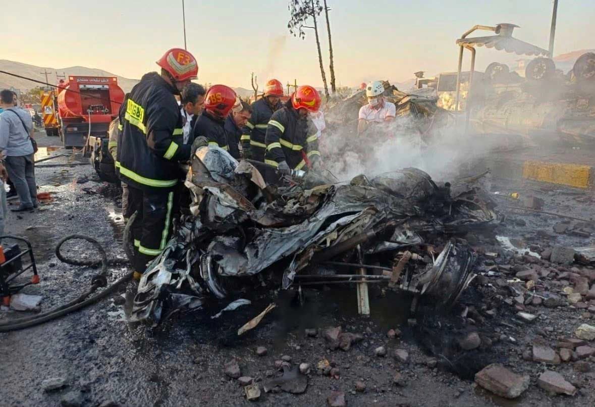 Fuel tanker explosion kills 11 in traffic accident near Sanandaj