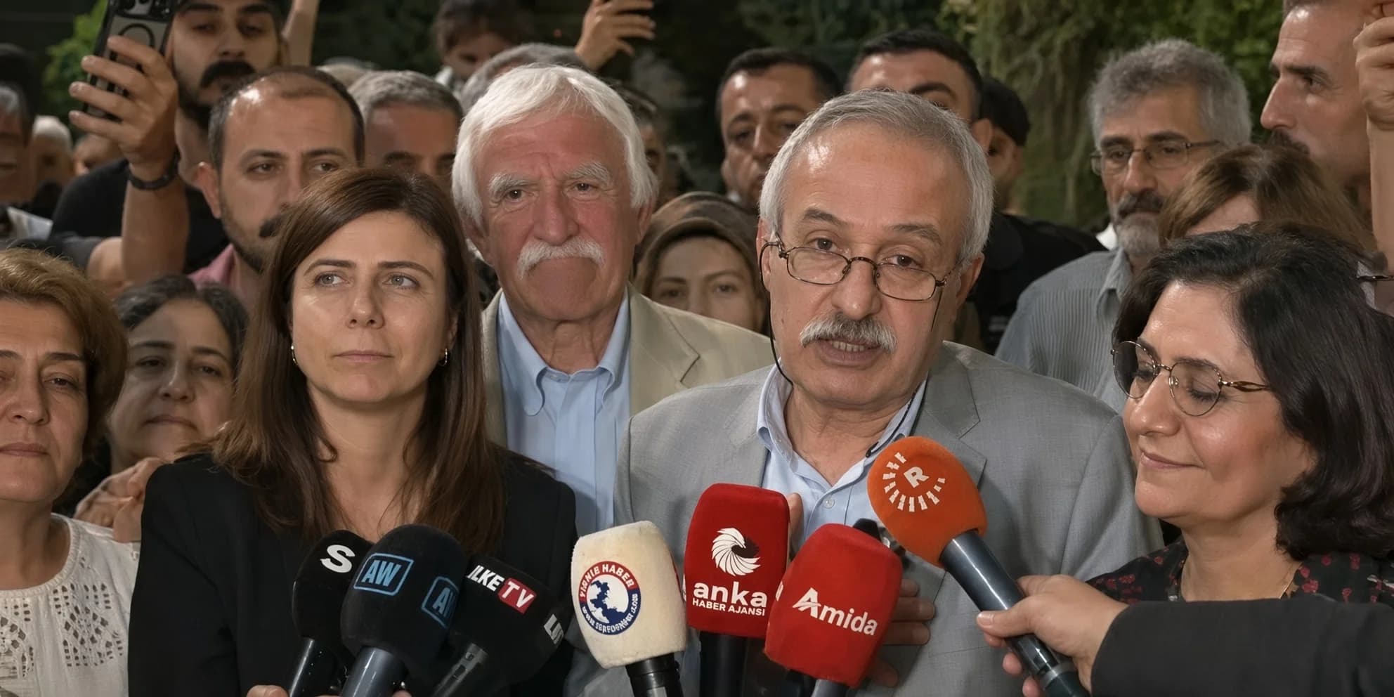 Mizrakli: Ocalan bismîla û fatihaya aştiyê xwendiye