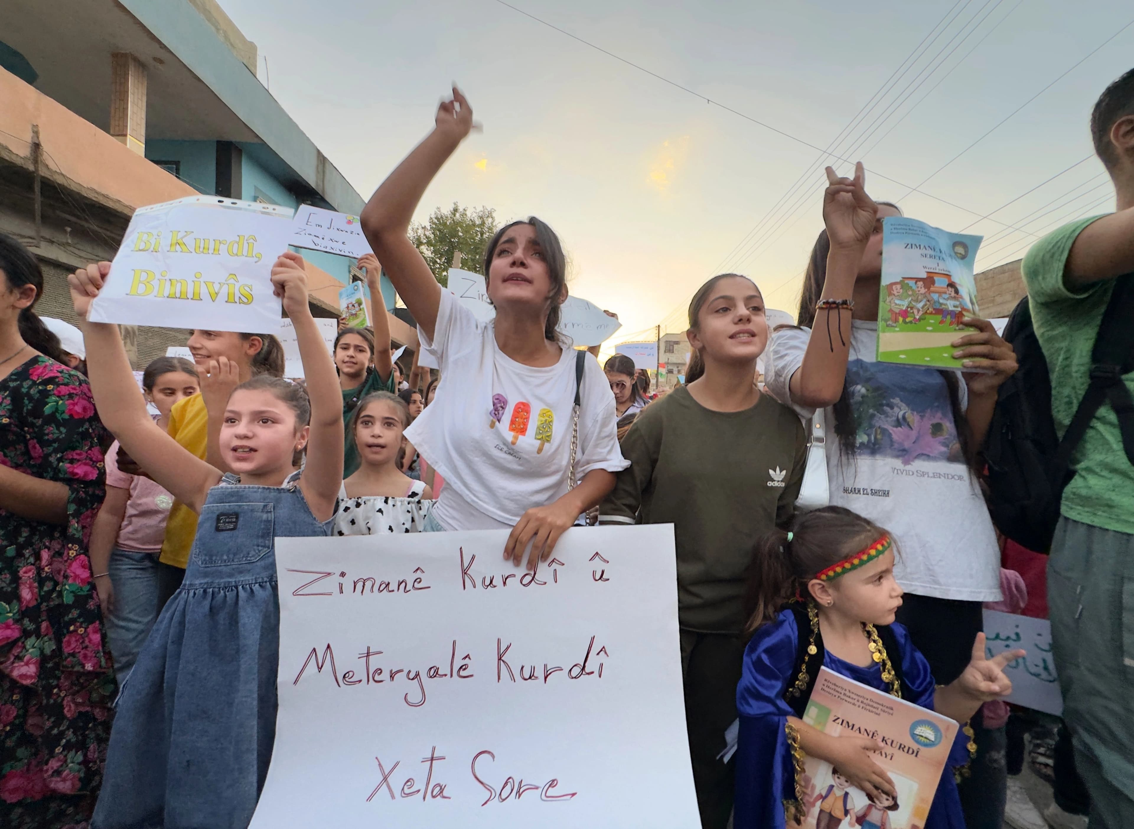 Li Heleb û Hisîçayê ji bo mamosteyan beşên zimanê Kurdî tên vekirin
