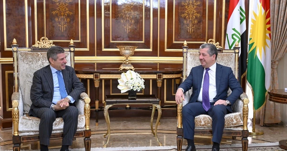 مەسرور بارزانی و ستیڤ فەیگن جەخت لە کاراکردنەوەی پەرلەمان دەکەنەوە