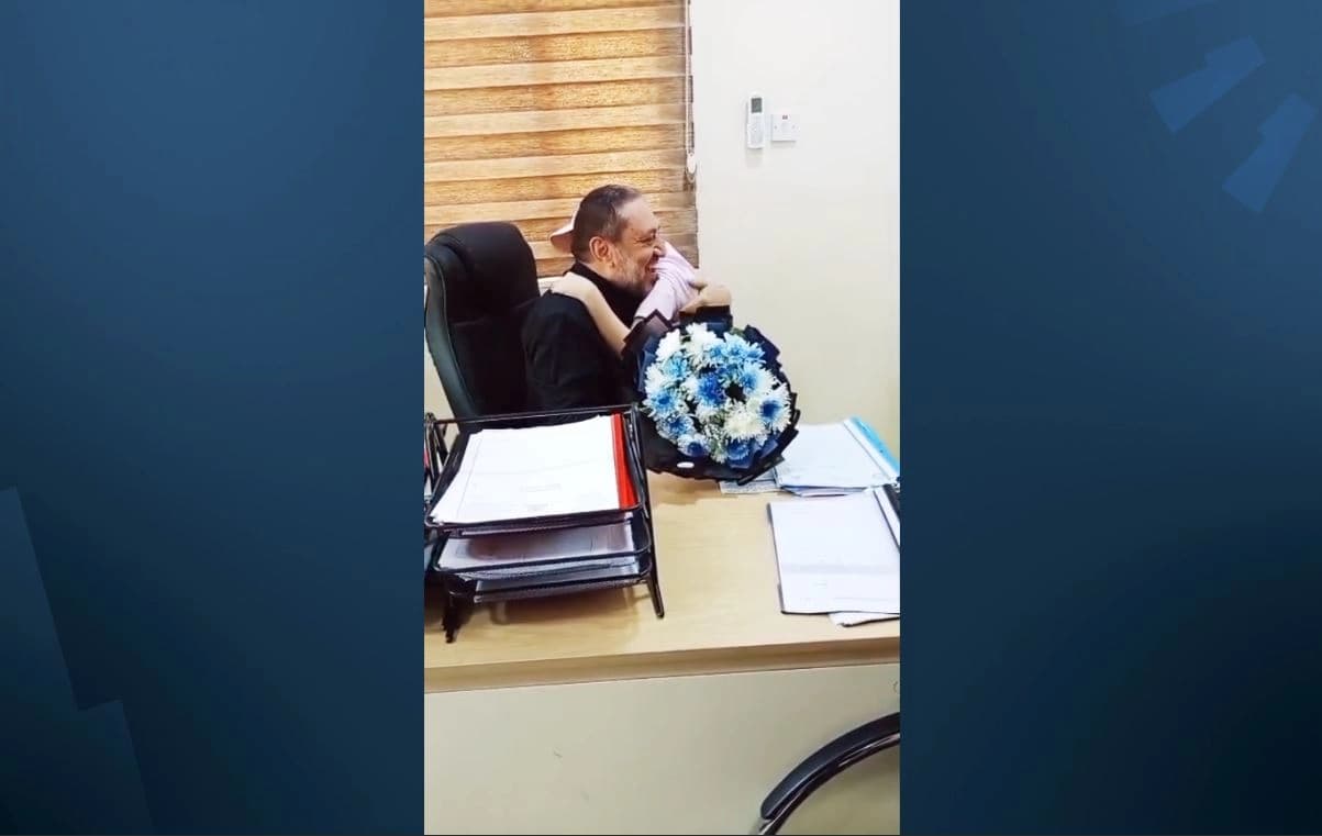 بە ڤیدیۆ؛ ئامێزی منداڵێکی چارەسەربووی تالاسیمیا بۆ پزیشکەکەی لە دهۆک