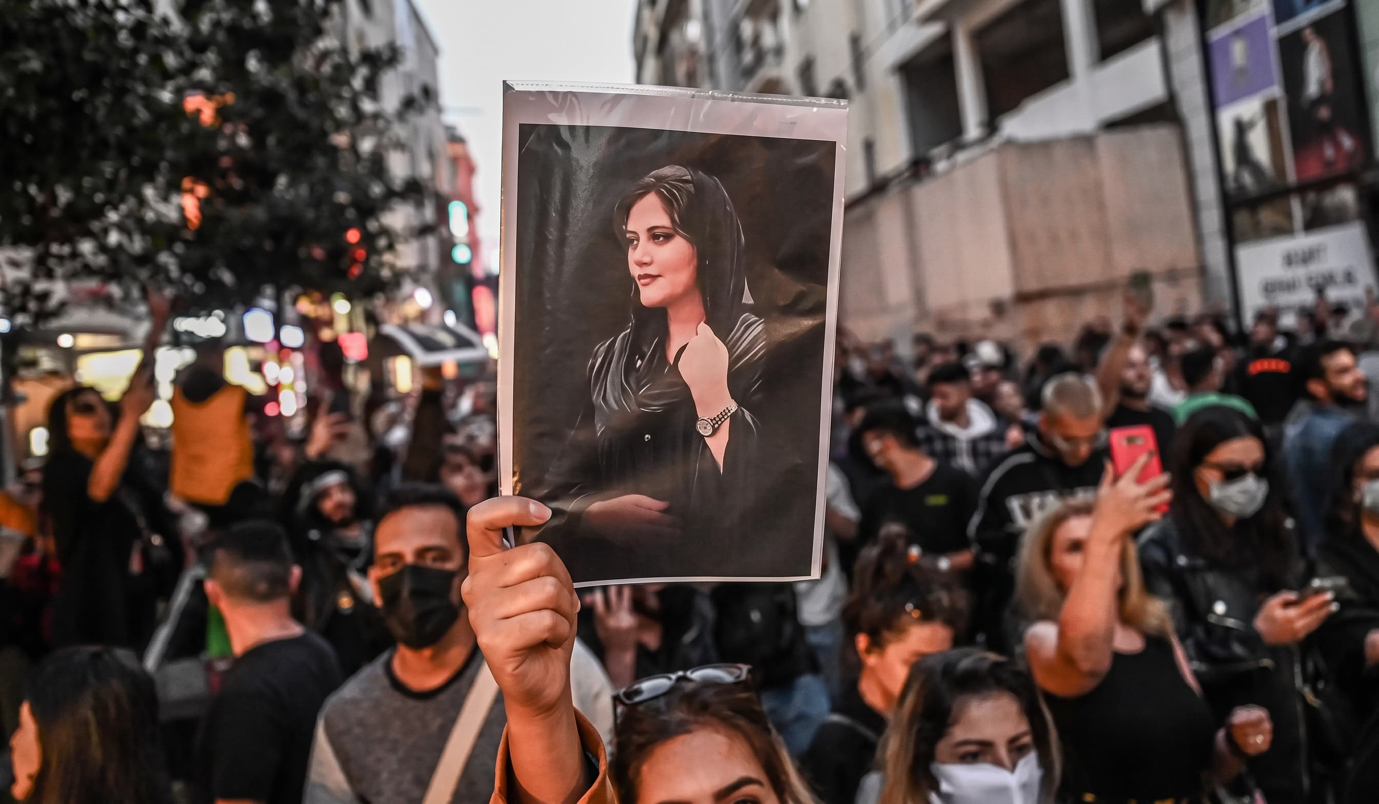 Iran arrests Kurdish shopkeepers ahead of Jina Amini anniversary strike