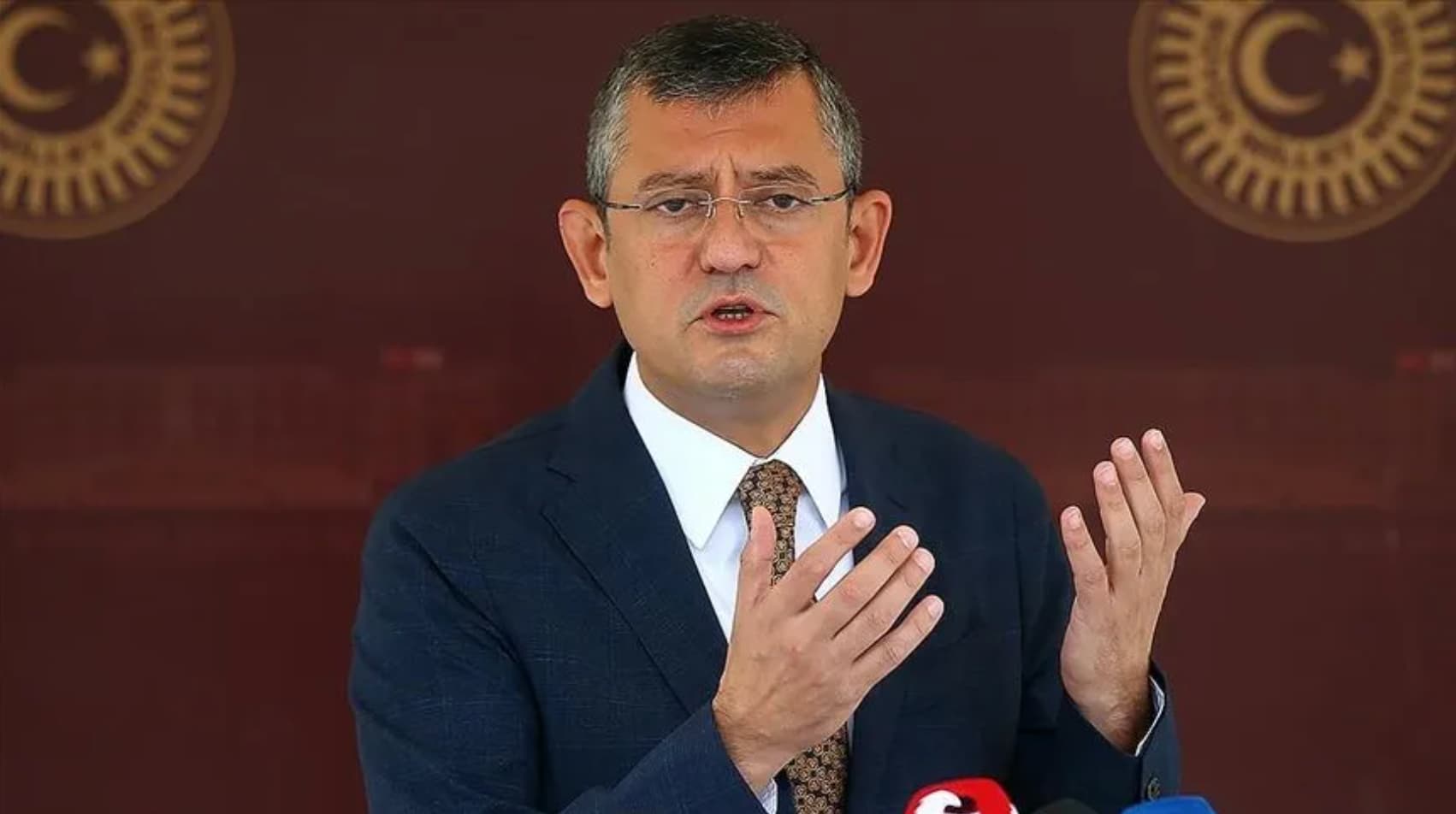Özgür Özel de 'Öcalan’a ev' tartışmasına katıldı: Demirtaş’ın evine kavuşmasını konuşalım