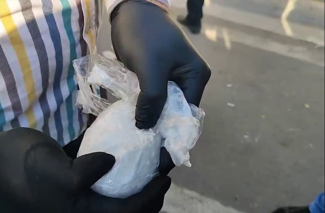 Iraq security forces arrest three in anti-drug raids