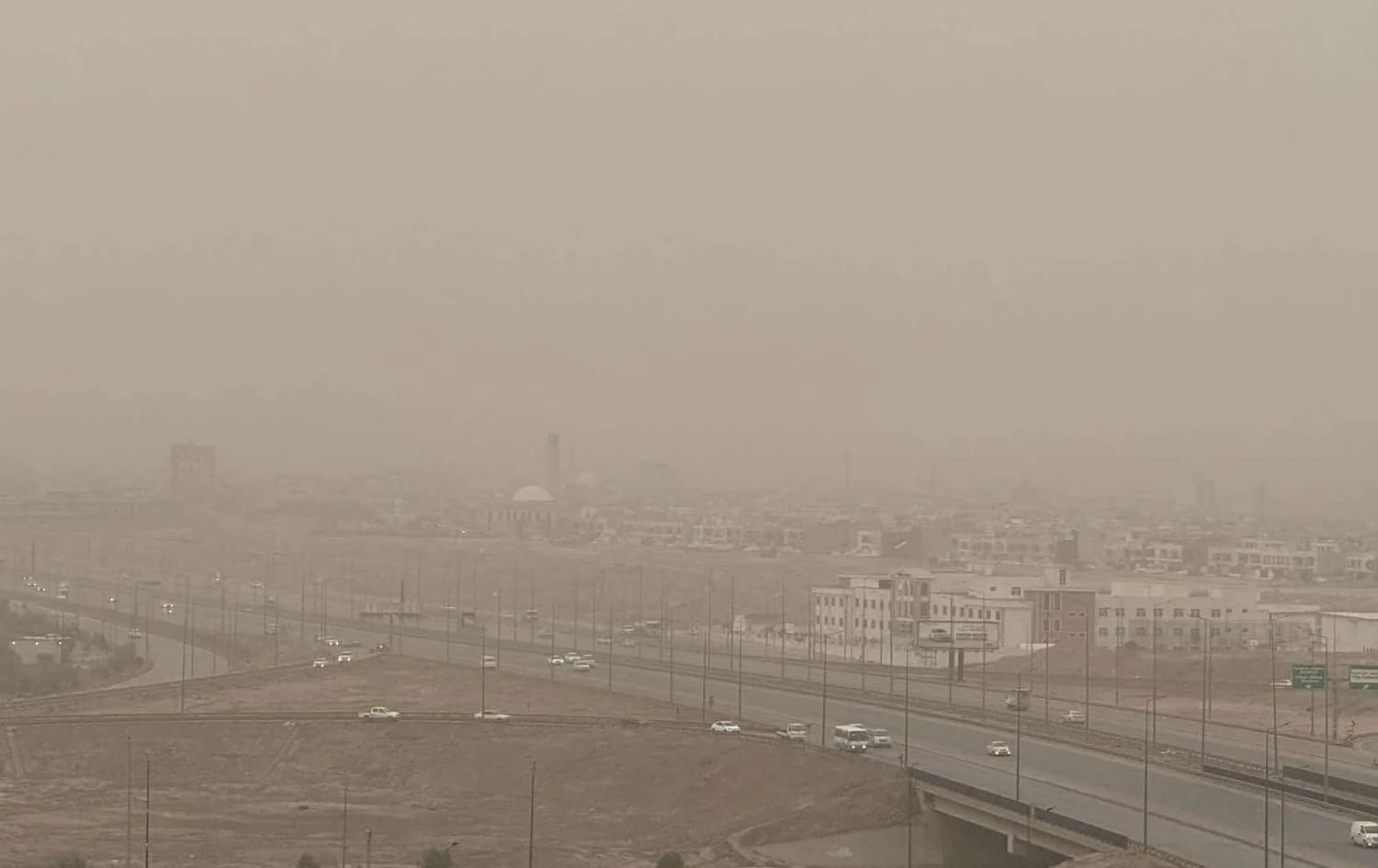ژینگەی هەولێر: تۆز و خۆڵە لە ئاسمانی هەولێر دەبینرێ