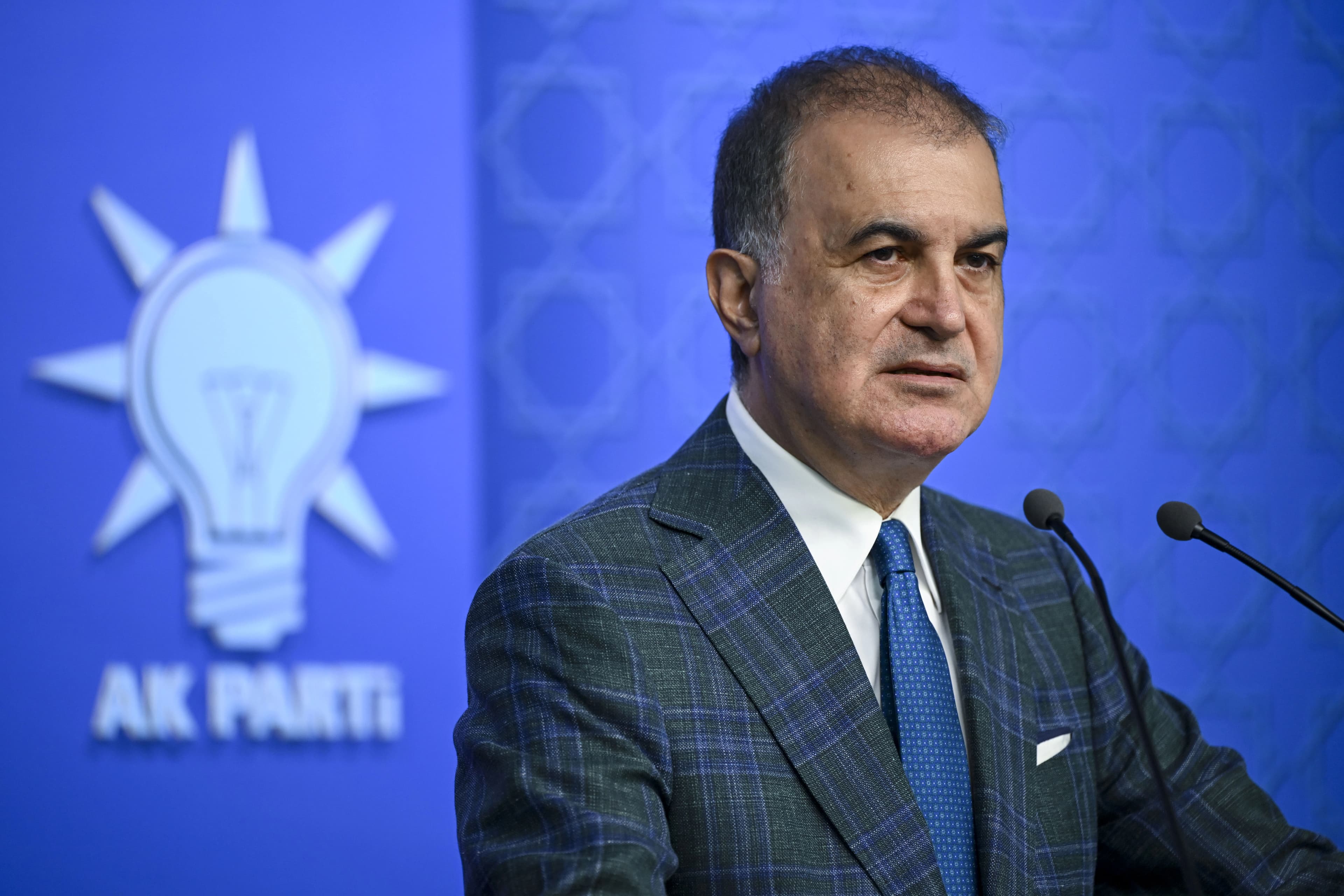Ömer Çelik: Evlatlarımızın saldırıya uğraması yüreğimizi yakmıştır
