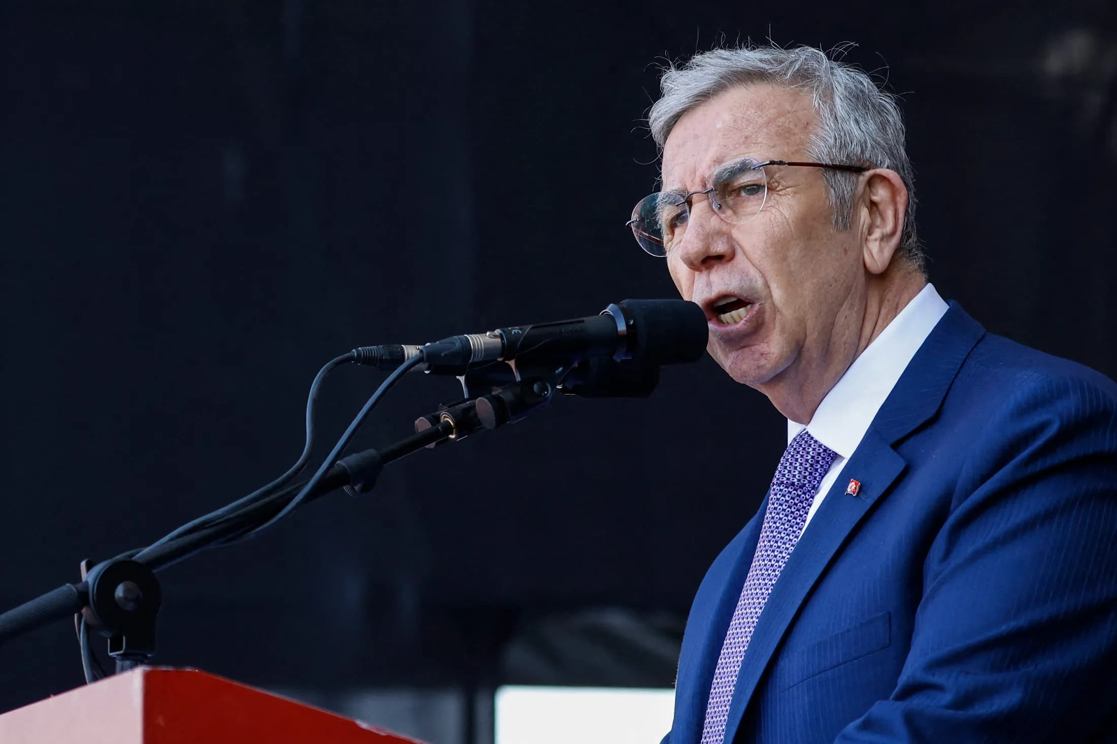 İstifa sonrası Mansur Yavaş'tan ilk açıklama: ‘Şaşkınlıkla izliyorum!’