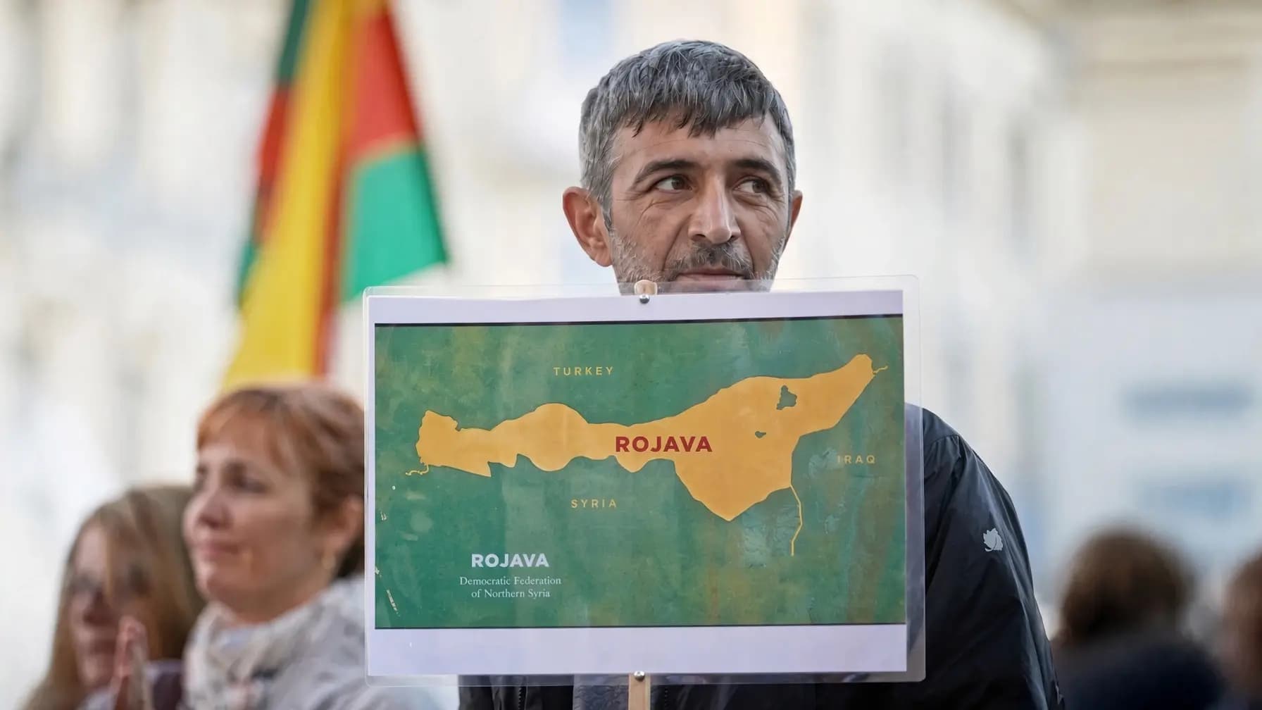 ARAŞTIRMA - Rojava’da tartışmanın ekseni değişti: Statüden siyasi haklara