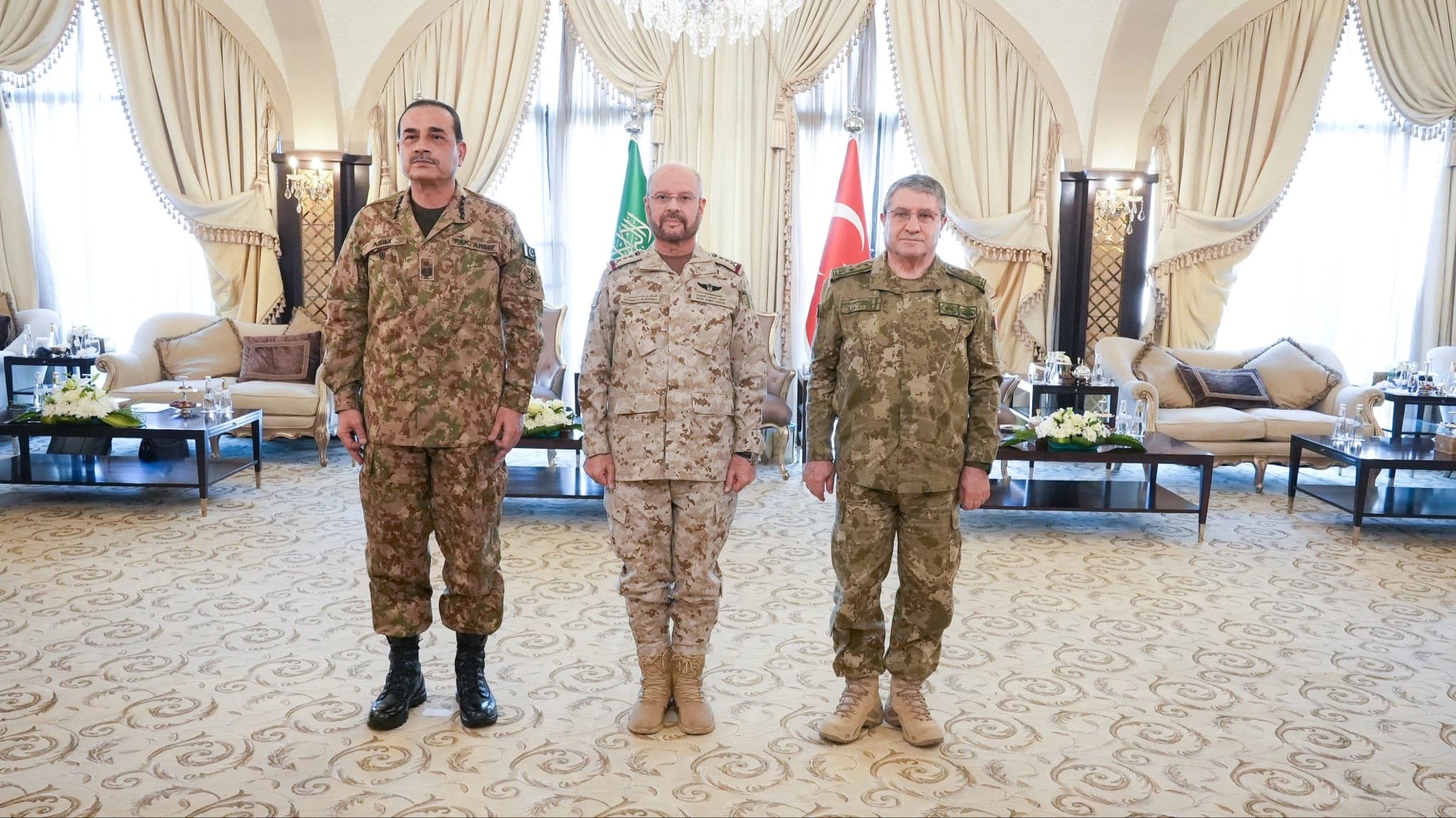 Türkiye, Suudi Arabistan ve Pakistan genelkurmay başkanları Riyad’da buluştu