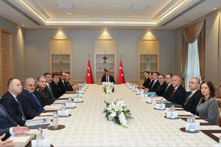 Cevdet Yılmaz başkanlığında toplanan süreç komisyonuna ilişkin açıklama