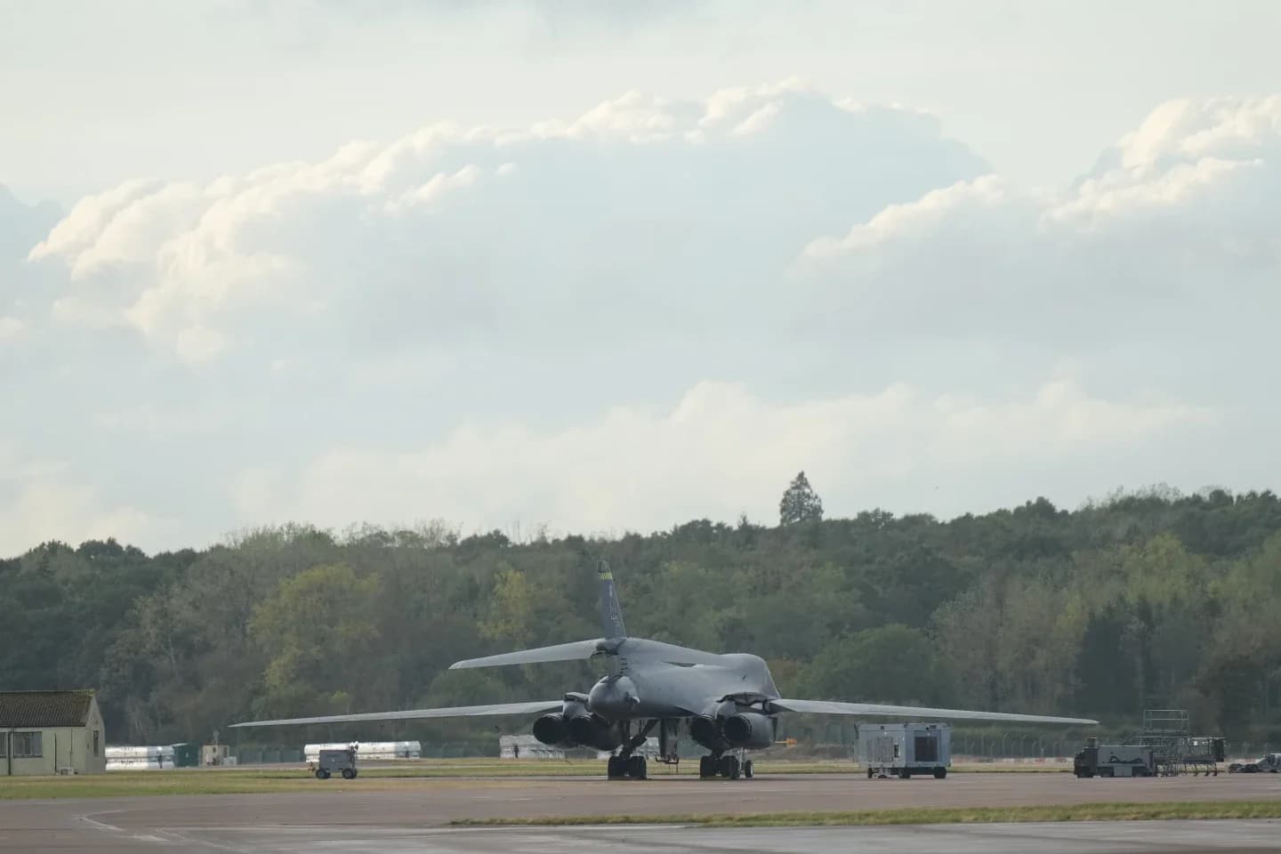 UK releases five men on bail after explosives incident in RAF Fairford base, suspected Iran-links