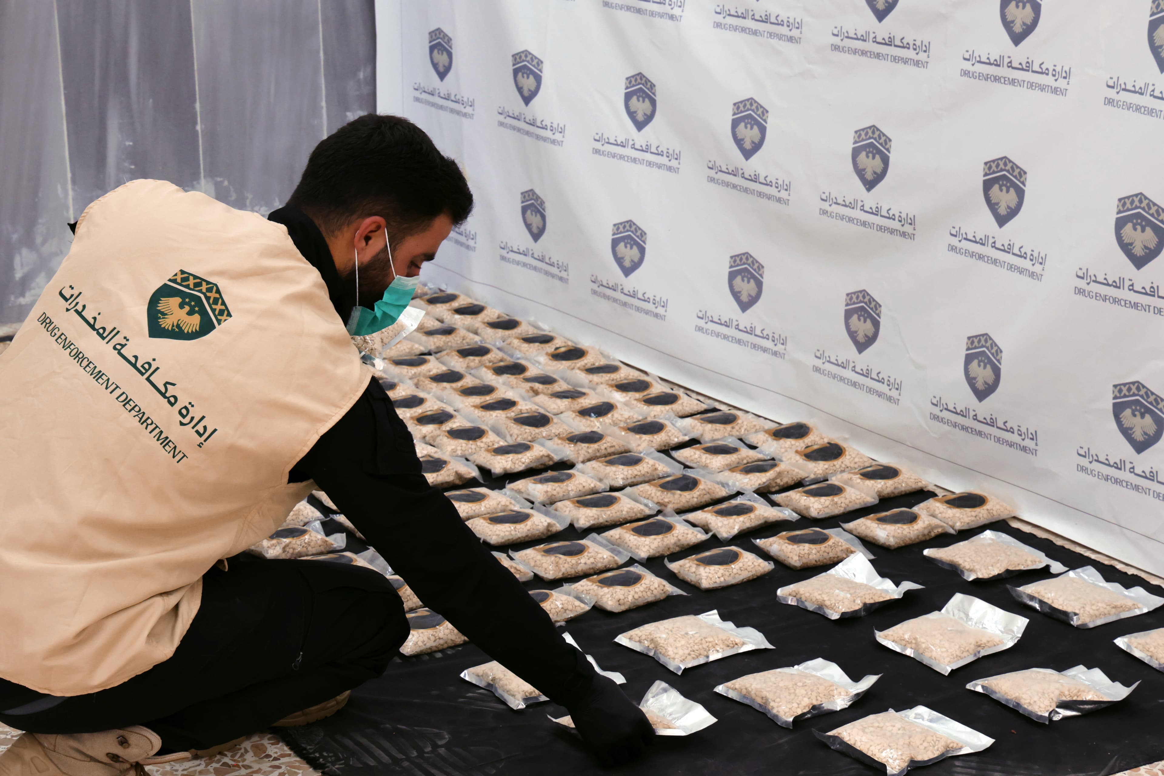 Syria seizes 225,000 Captagon pills smuggled through Lebanese border