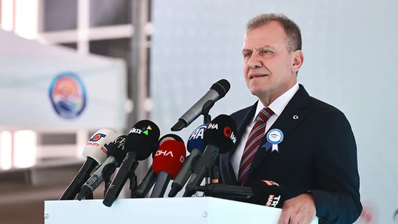Mersin Büyükşehir Belediye başkanı ile 2 ilçe belediye başkanı tutuklandı