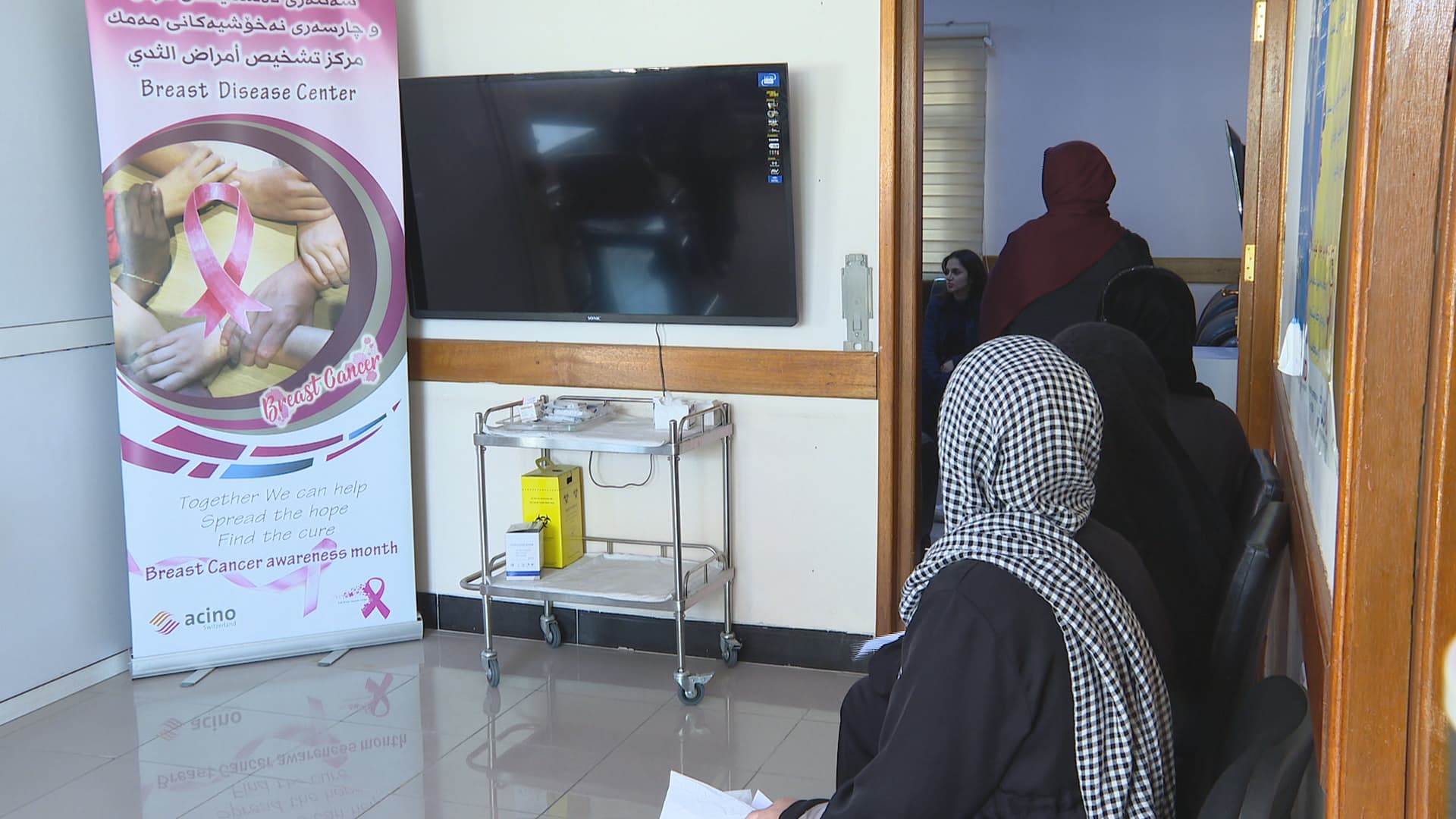 خانمان لە چ تەمەنێکدا پشکنینی مەمۆگرام بۆ مەمک دەستپێبکەن؟