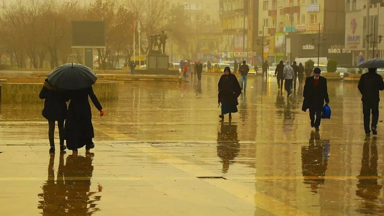 ئامەد.. پێشبینیی باران و خۆڵبارین دەکرێت و هۆشداری دەدرێ
