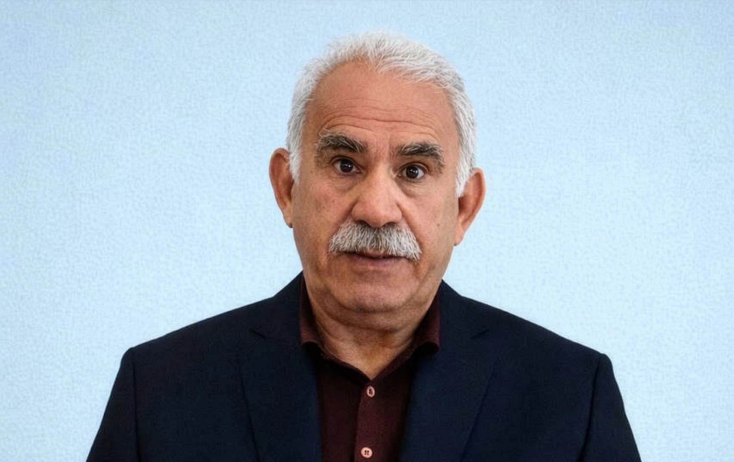 Öcalan: Silahlı mücadelenin bitmesi tek başına barış demek değildir