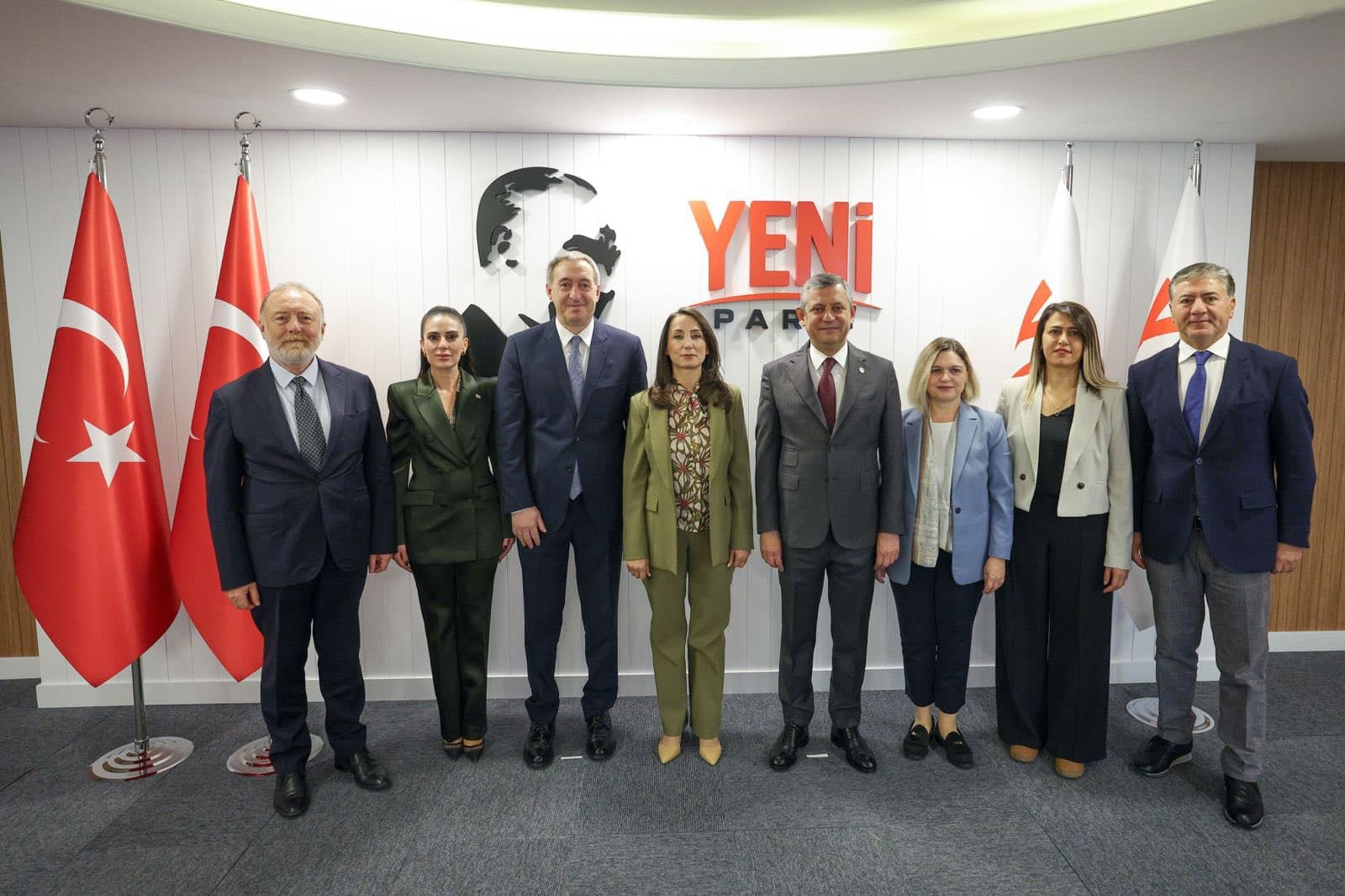 Bakirhan bang li hikûmetê kir, Ozel piştgiriya pêvajoyê nû kir