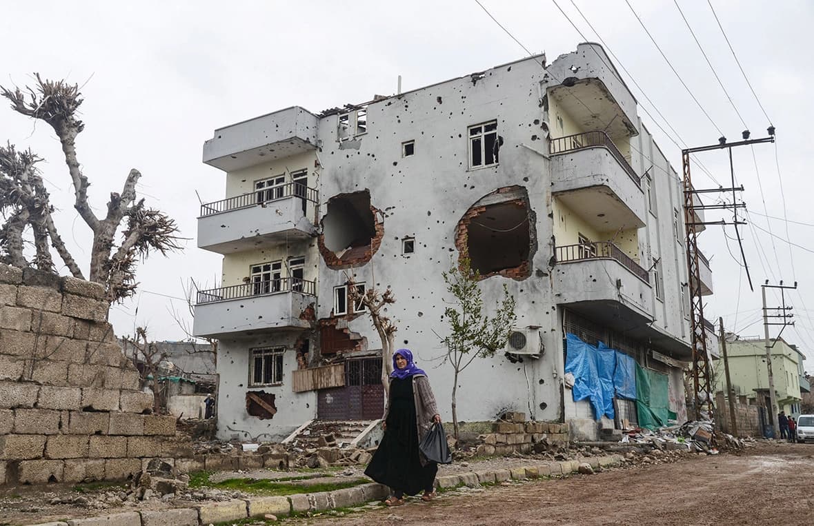 Dadgeha Destûrî serlêdana ji bo 'bûyerên xendekê' ya li Cizîrê red kir