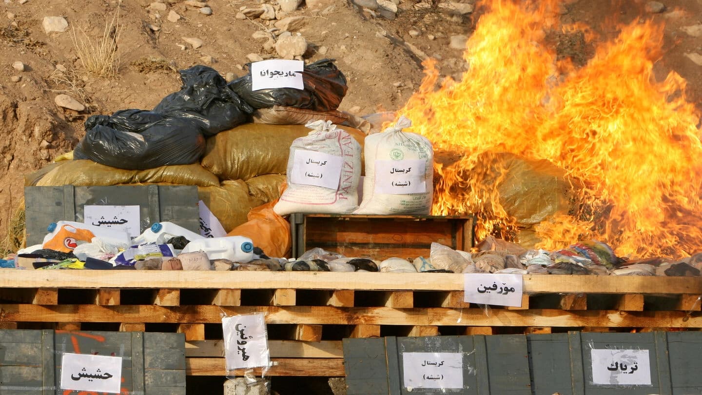 Approximately 40 percent of Iranian prisoners linked to drug-related crimes: Narcotics official