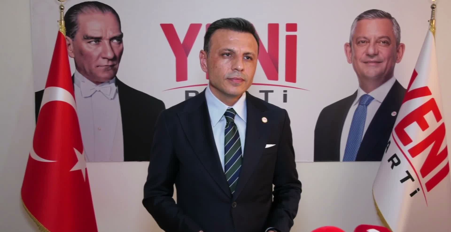 سێ سەرۆکشارەوانیی دیکەی ئیستەنبووڵ چوونە نێو پارتی نوێ