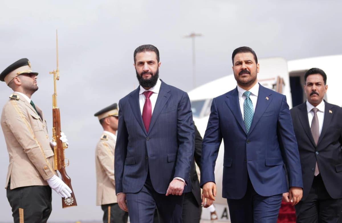 الزيدي يصل دمشق ويبحث مع الشرع "العلاقات الثنائية"