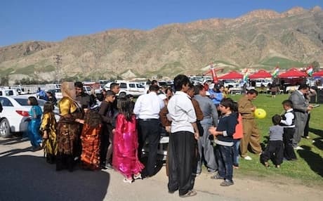 Kurdish families out on picnic at one of Sulaimani's summer resorts. :Photo: Sulaimani Tourism Board.