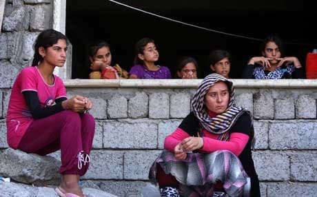 Kurdish Yazidi young girls in Shingal. AFP file photo.