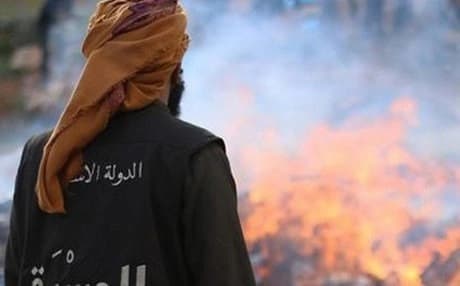ISIS militants have torched tons of food meant for refugees