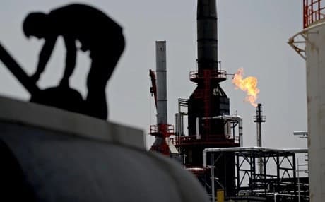 Erbil refinery in Khabat. Photo by Anadolu Agency/Getty Images.
