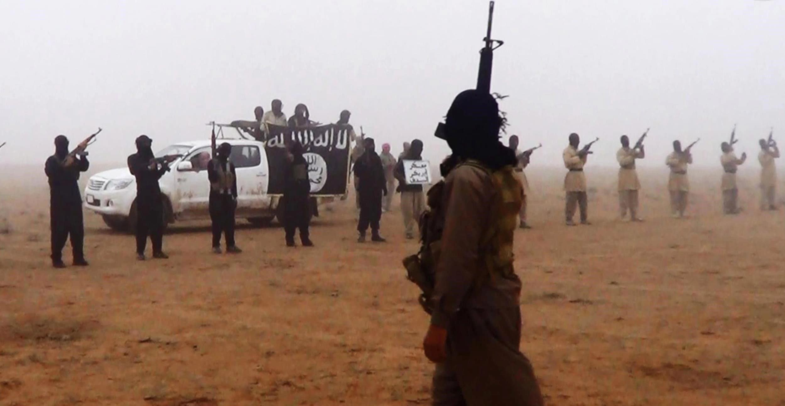 Islamic State militanta. AP file photo. 