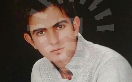 تەرمی ئاکام تەلاج گەیێندرایەوە مهاباد