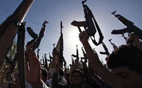 Shiite tribesmen prepare to join the fight against ISIS. AFP file photo
