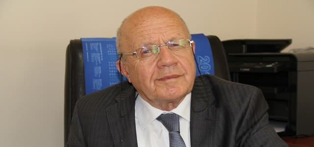Dr. İsmail Beşikçi