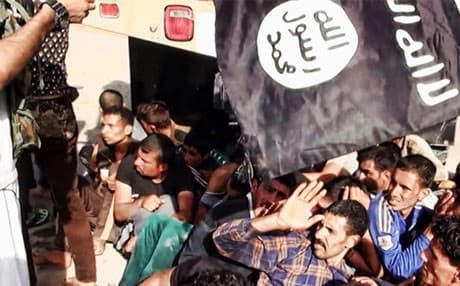 Iraqis threaten by ISIS militias. AP 