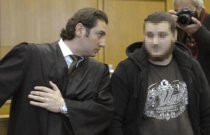 For the first time a German court hold a trail for Kreshnik Berisha an alleged ISIS member on September 15, 2014. Photo: AFP