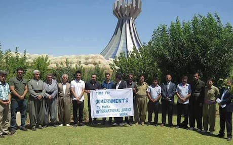Group of Halabja citizens call for international justice at the city's chemical attack monument. Photo: Facebook.