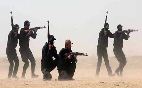 Members of the popular mobilization unit attend a combat training session in the city of Karbala, March 2015. AFP Photo