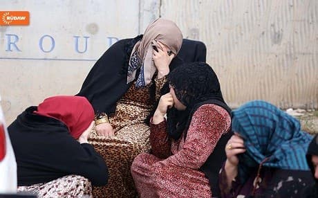 Families of the 70 drowned migrants gathered outside the Turkish consulate in Erbil asking for assistance to repatriate the bodies of their loved ones to the Kurdistan Region. Photo by Farzin Hassan / Rudaw