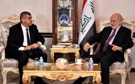 Faruk Kaymakcı (L) in a meeting with Ibrahim Jaafari. Photo: Jaafari's office. 
