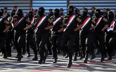 Soldiers  of the Iraqi armed forces take part in a military parade in central Baghdad, July 14, 2016.Photo: AFP