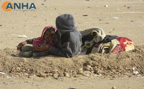 VIDEO by SOHR: Iraqi and Syrian displaced people left in the open at the Syrian Rajm Slebi checkpoint, Hasakah province. 