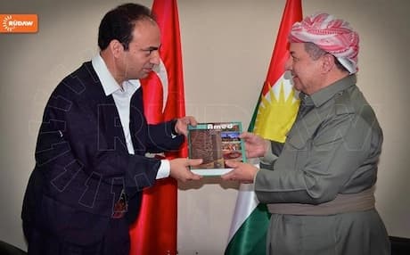 Kurdistan Region President Massoud Barzani (R) with Diyarbakir governor Osman Baydemir during his visit to the city last week.
