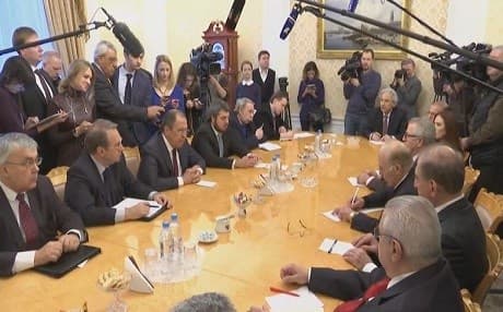 Russian Foreign Minister Sergey Lavrov meets with some Syrian opposition parties in Moscow. Photo:AP