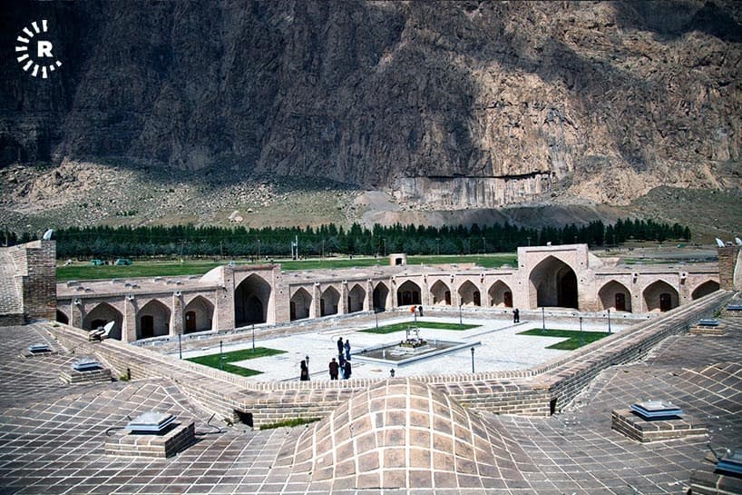 کاروانسەرای بێستوون؛ گەورەترین کاروانسەرای ئێران 