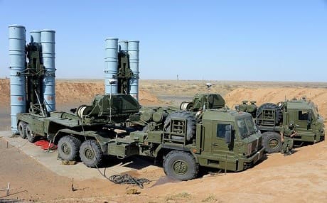 Russian soldiers take part in an air defense exercise exercise at the Ashuluk range in the Astrakhan region of Russia. Photo: Russian MoD