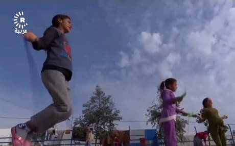 Yezidi girls jump rope in Rwanga camp, Duhok. Photo: Rudaw