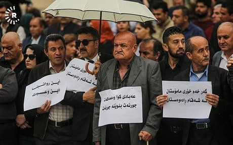 Teachers have demanded a complete end to the salary-saving system. Photo: Sartip Othman/Rudaw