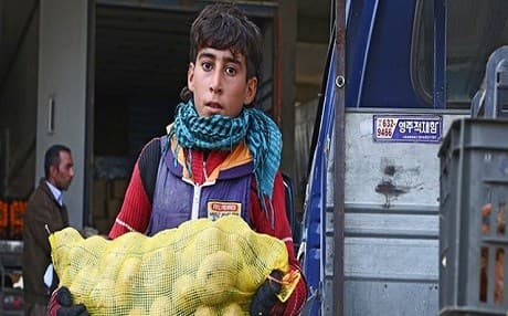All Kurdish parties are campaigning on financial and economic matters. All of them claim they will be working strenuously in the Iraqi parliament to reclaim the Kurdistan Region’s legitimate budget share, legalizing its oil and gas sector, and broadening sources of revenue. Photo: Rudaw/Farzin Hassan