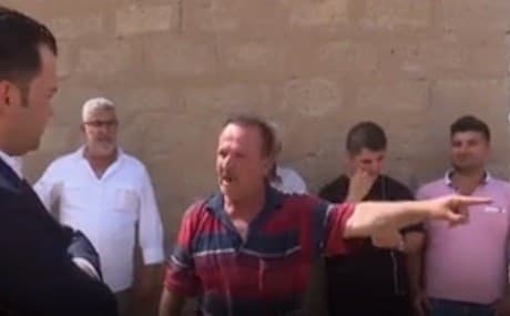 Palkana's Kurdish residents share their anger at the recent settlement of Arab families. Photo: Rudaw video