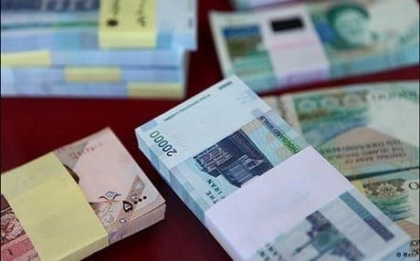 The weakness of the Iranian toman has raised demand for dollars. File photo: Rudaw